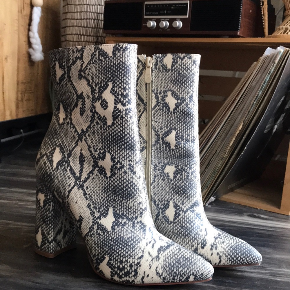 PrettyLittleThing Faux Snake Ankle Boot, size 9